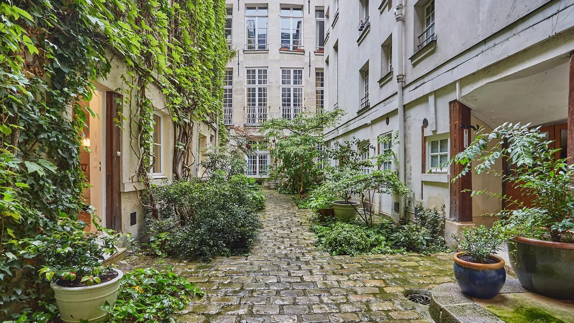 Residence Le Marais By Studio Prestige Paris